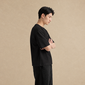 Playera Bauhaus Boxy Negra