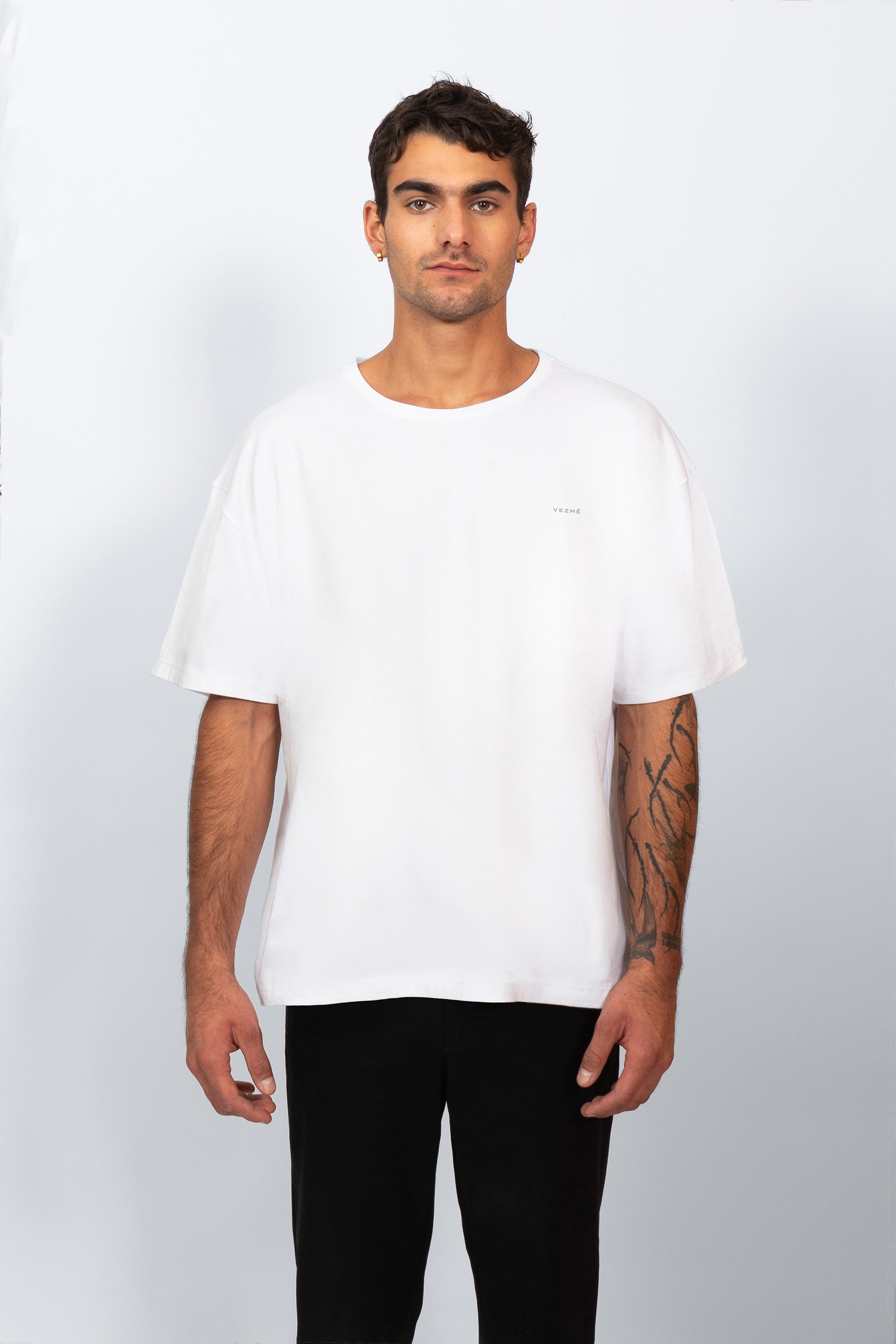 Playera Oversized Blanca Hombre Sustentable Vezme